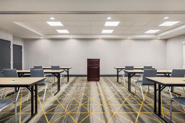 Holiday Inn Cheshire - Southington image 16